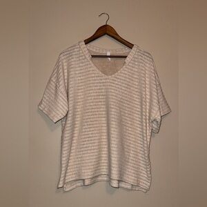 Wishlist large cream tan top with detail